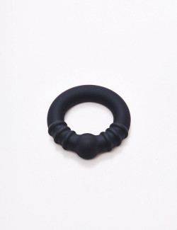 Packaging Fusion Holeshot Black Silicone Cock Ring Size L from Sport Fucker