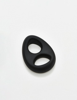 Packaging Stabilizer Black Silicone Cock Ring from Sport Fucker