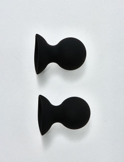 Silicone Nipple Clamps size M from Brutus packaging