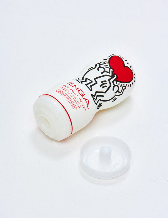 Masturbator Tenga Original vacuum cup Keith Haring opened