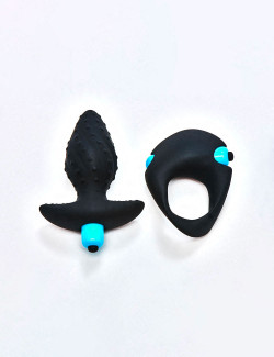 Pack Ibex Men-X Vibrating Cock Ring & plug from Rocks Off packaging