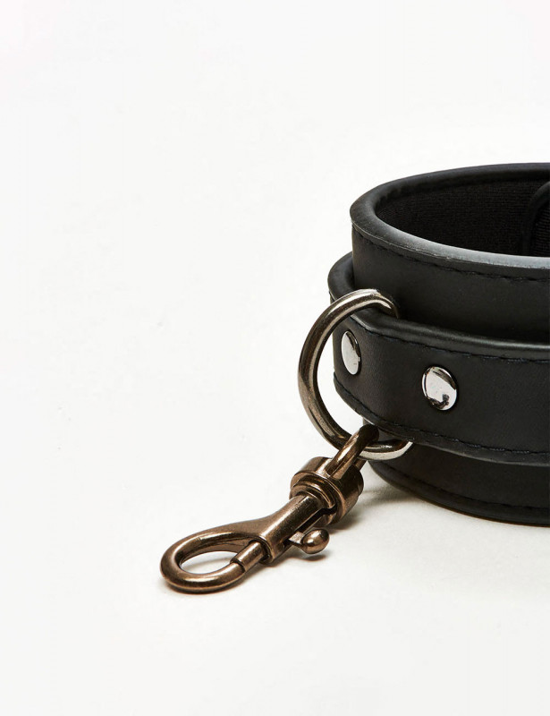 Ankle Cuffs BDSM EasyToys Fetish detail