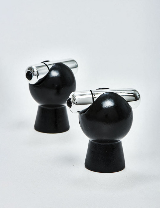 Vibrating Nipple Clamps from Master Series