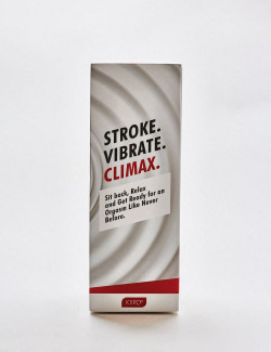 Interactive vibrating Masturbator Titan from Kiiroo packaging