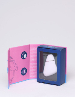 Love Triangle vibrator from Satisfyer packaging